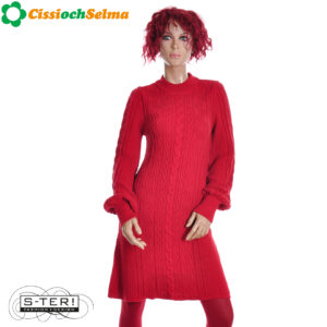 W32.10 Cissi och Selma Svea dress LÄPPSTIFT BAS82