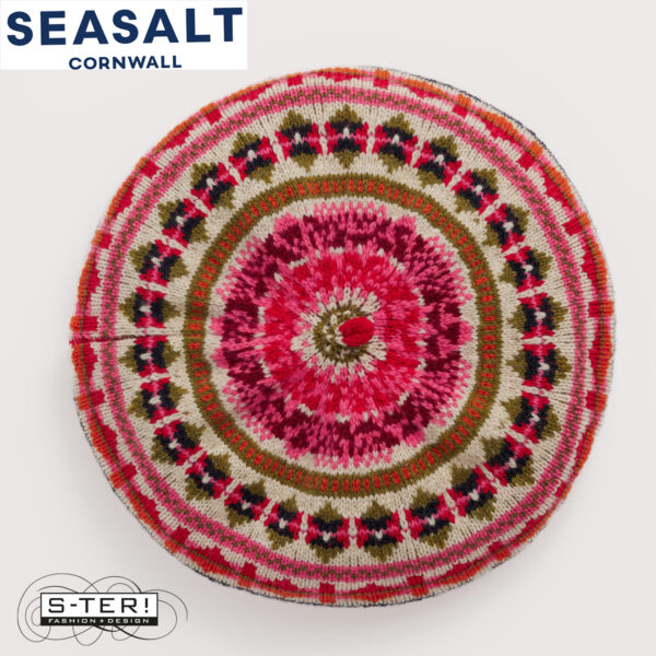 W7.104 Seasalt Cornwall EARLY BIRD BERET SCILLIA ARAN MULTI