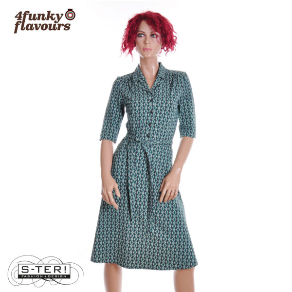 W22.23 4funkyflavours LET DUST SETTLE 25W10095