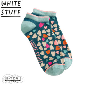 Z18.47 WHITE STUFF HEART PRINT TRAINER SOCK 445155 TEAL MLT
